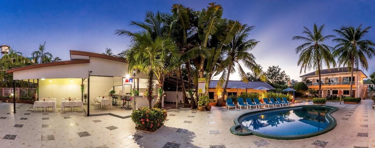 Coconut Resort Hotel Patong Εξωτερικό φωτογραφία